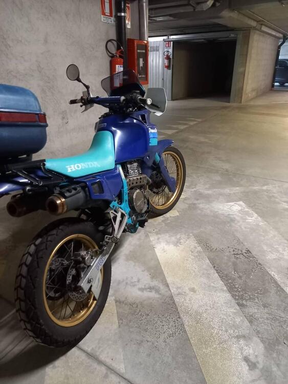 Honda Dominator  (5)