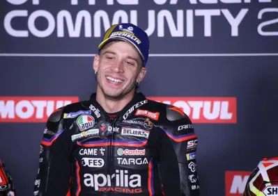 MotoGP 2025. GP di Valencia. Marco Bezzecchi: Alla mia stagione do un 6 e mezzo. Che consiglio darei a Jorge Martin? Solo di girare