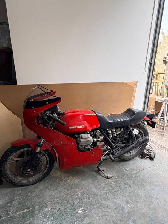 Moto Guzzi Le mans II (4)