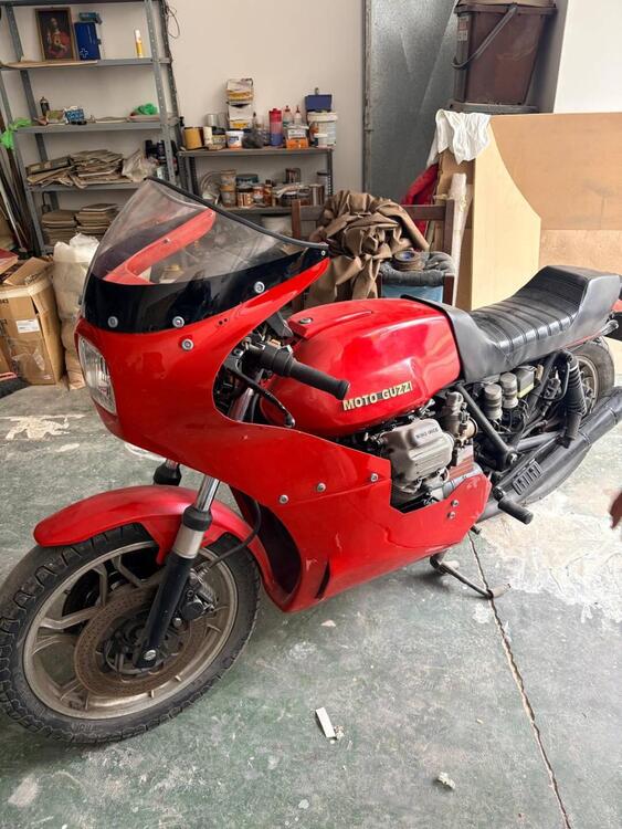 Moto Guzzi Le mans II (5)