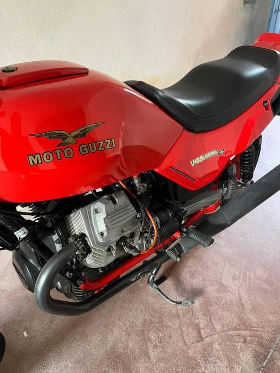 Moto Guzzi V350 allestimento Imola (5)