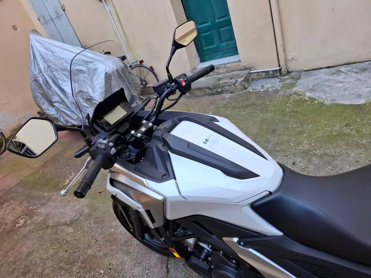 Honda NC 750 X Urban (2021 - 24) (2)