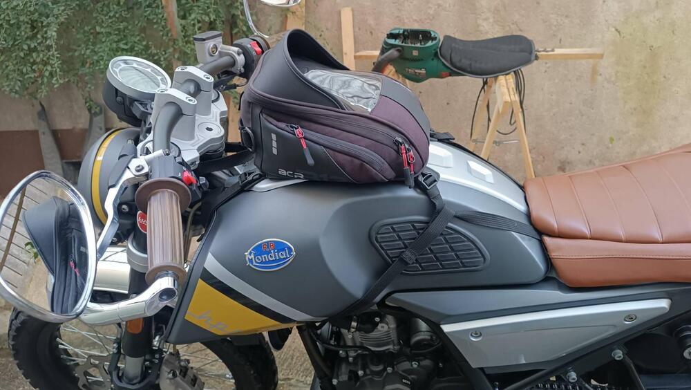 FB Mondial HPS 125 (2017 - 19) (3)