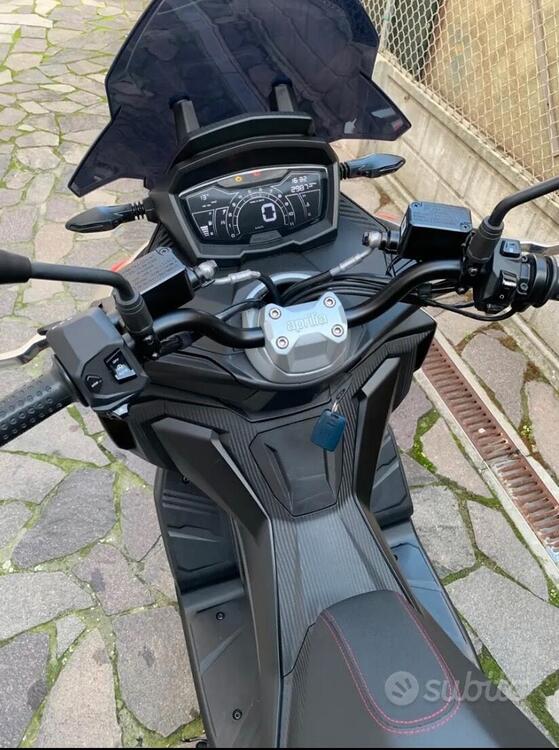 Aprilia SR GT 200 Sport (2025) (5)