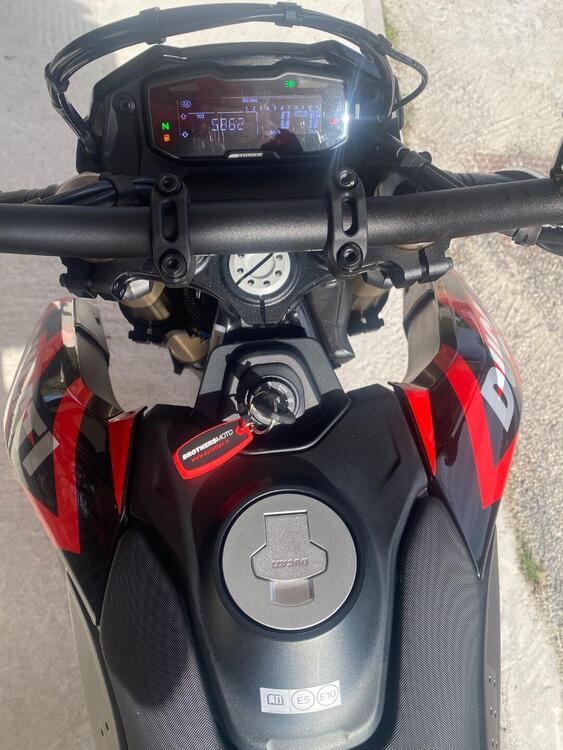 Ducati Hypermotard 698 Mono RVE (2024 - 25) (5)