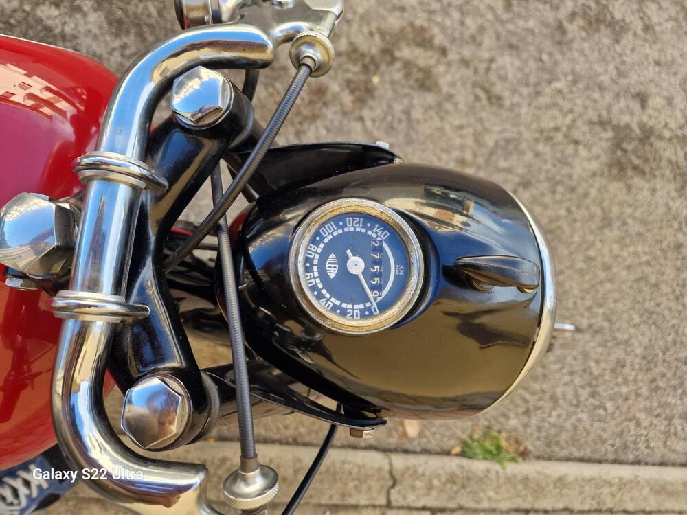 Gilera 150 Sport (2)