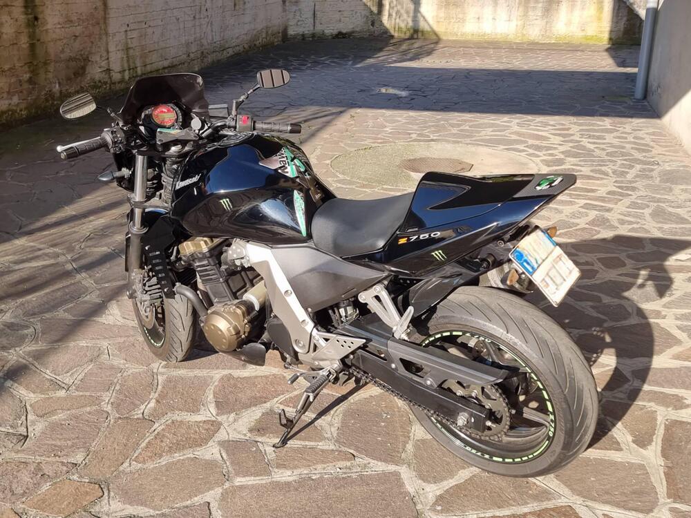 Kawasaki Z 750 (2003 - 06) (2)