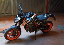 KTM 890 Duke R (2021) usata