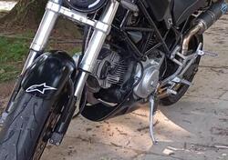 Ducati Monster 600 City Dark (1998 - 02) usata