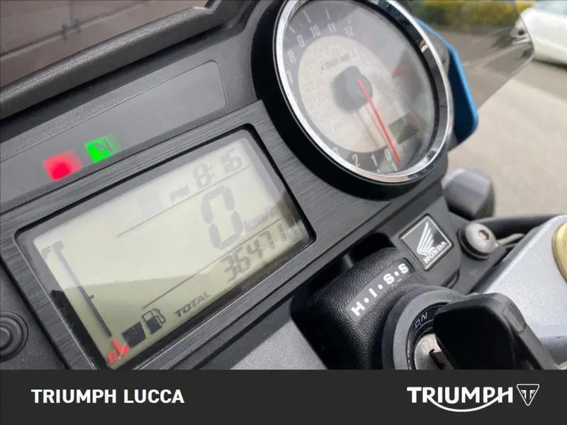 Honda Hornet 600 (2005 - 06) (7)