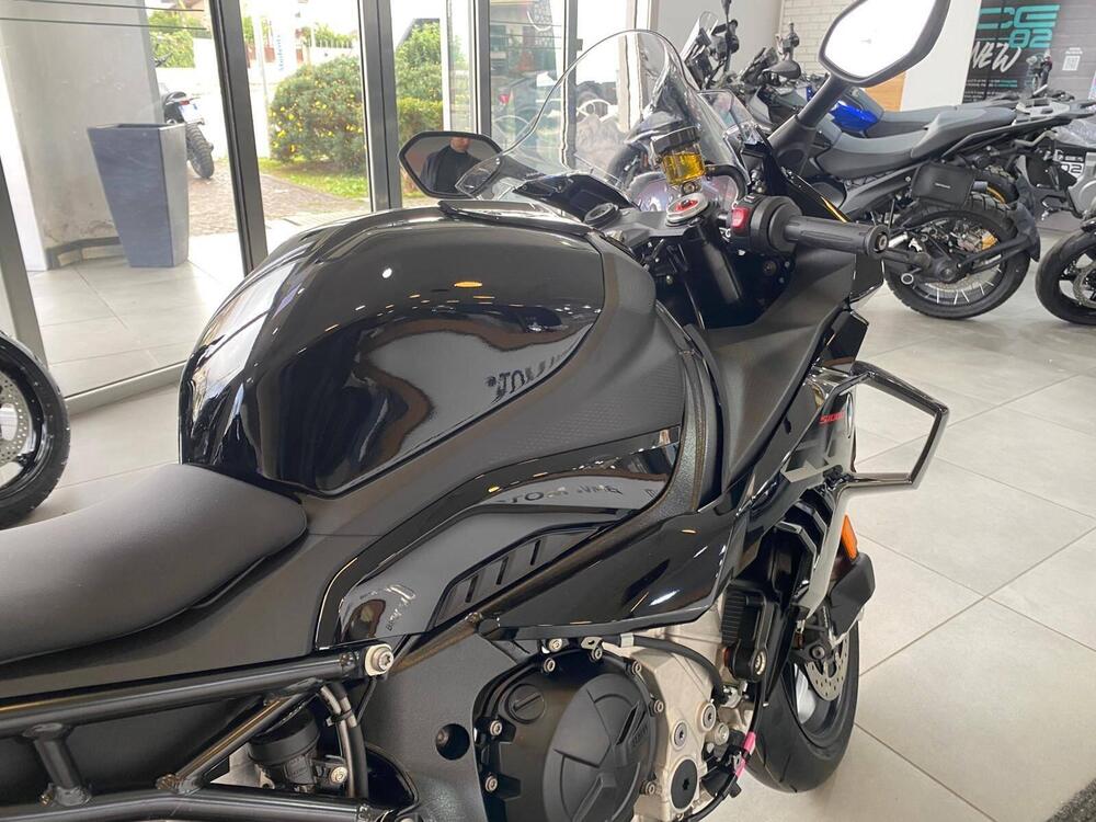 Bmw S 1000 RR (2025) (5)