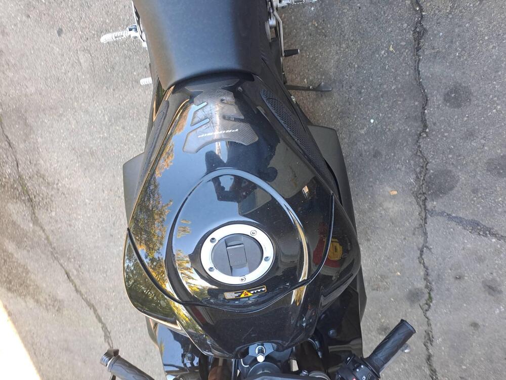 Suzuki GSX-R1000 (2006 - 08) (5)