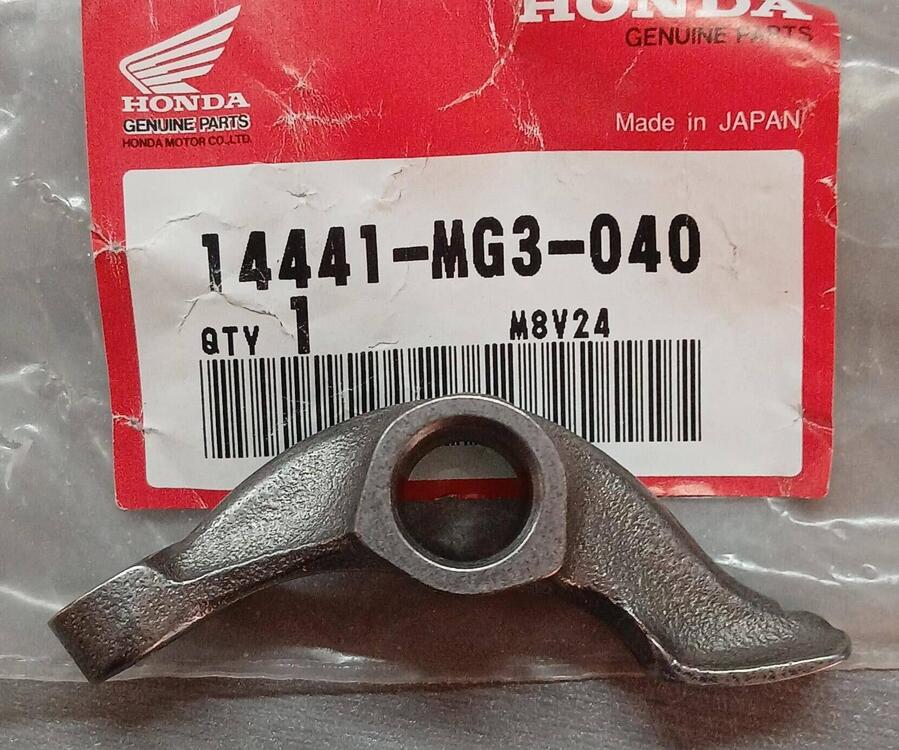 14441mg3040 Bilanciere valvola NX650 Honda (2)