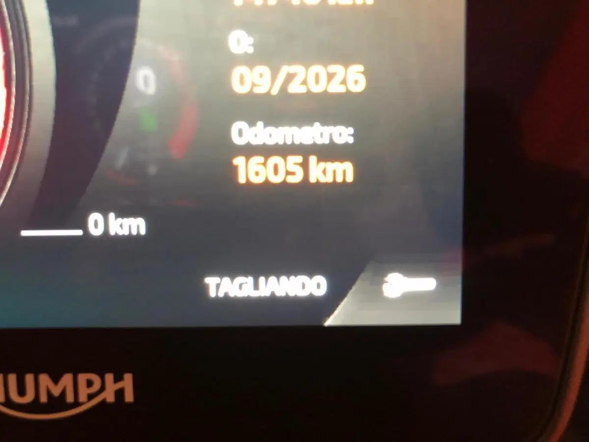 Triumph Speed Triple 1200 RS (2025 - 26) (7)