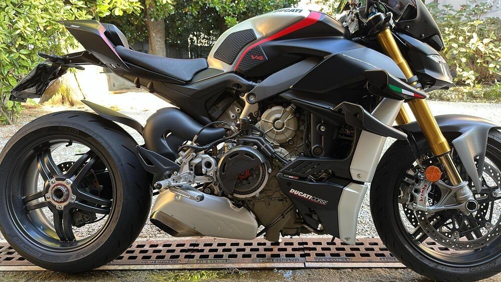 Ducati Streetfighter V4 1100 SP (2022) (4)