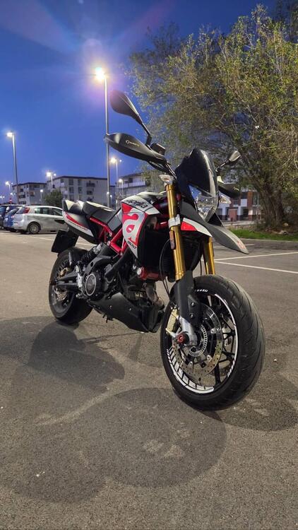 Aprilia Dorsoduro 900 (2017 - 20)