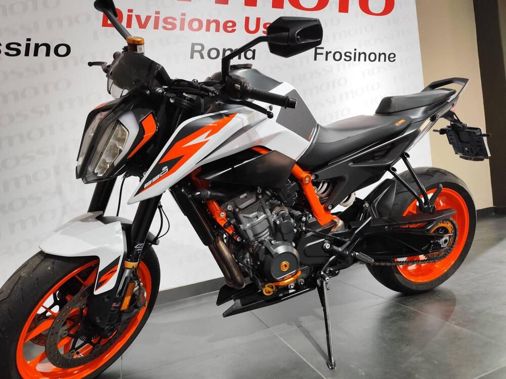 KTM 890 Duke R (2021) (2)