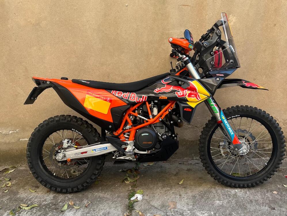 KTM 690 Enduro R (2022 - 25) (2)