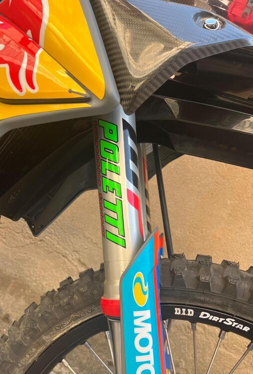 KTM 690 Enduro R (2022 - 25) (4)