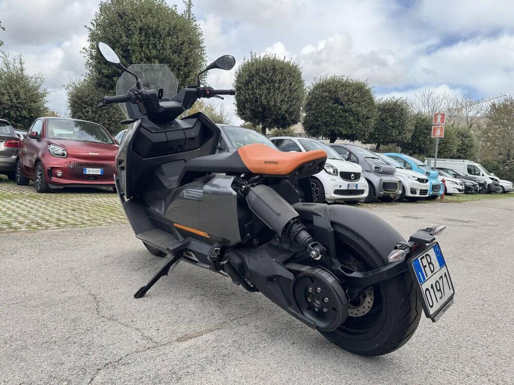 Bmw CE 04 (2021 - 25) (3)