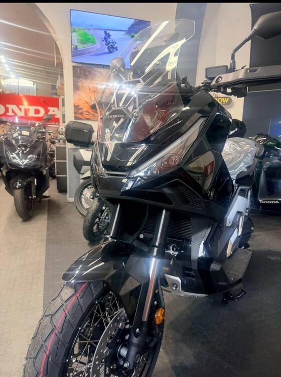 Honda X-ADV 750 (2025) (3)