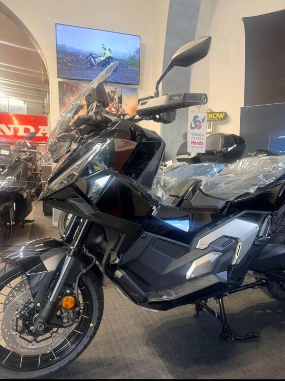 Honda X-ADV 750 (2025) (4)