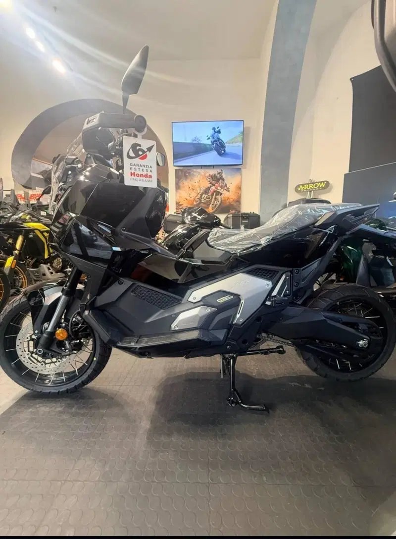 Honda X-ADV 750 (2025 - 26) (2)