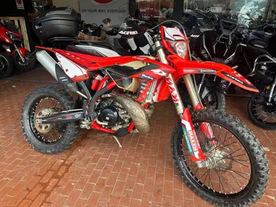 Betamotor RR 300 2T Enduro (2022) usata