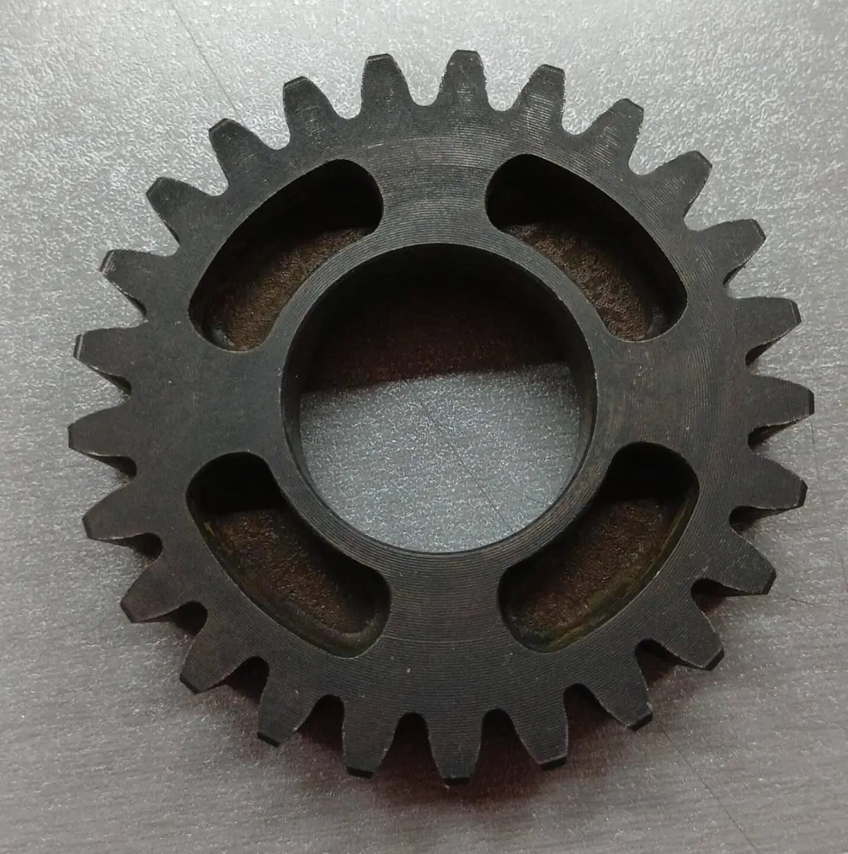 23481MN1670 ingranaggio albero primario XR Honda (2)