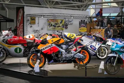 Auto e Moto d'Epoca Bologna 2025: tra leggende da corsa, rarit&agrave; britanniche e hyperbike [VIDEO]
