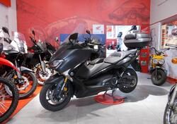 Yamaha T-Max 530 SX (2017 - 19) usata