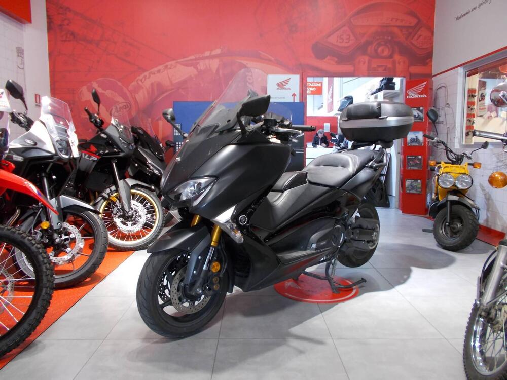 Yamaha T-Max 530 SX (2017 - 19) (2)
