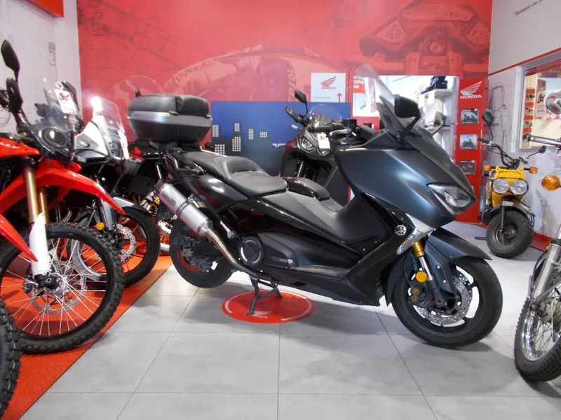 Yamaha T-Max 530 SX (2017 - 19) (9)