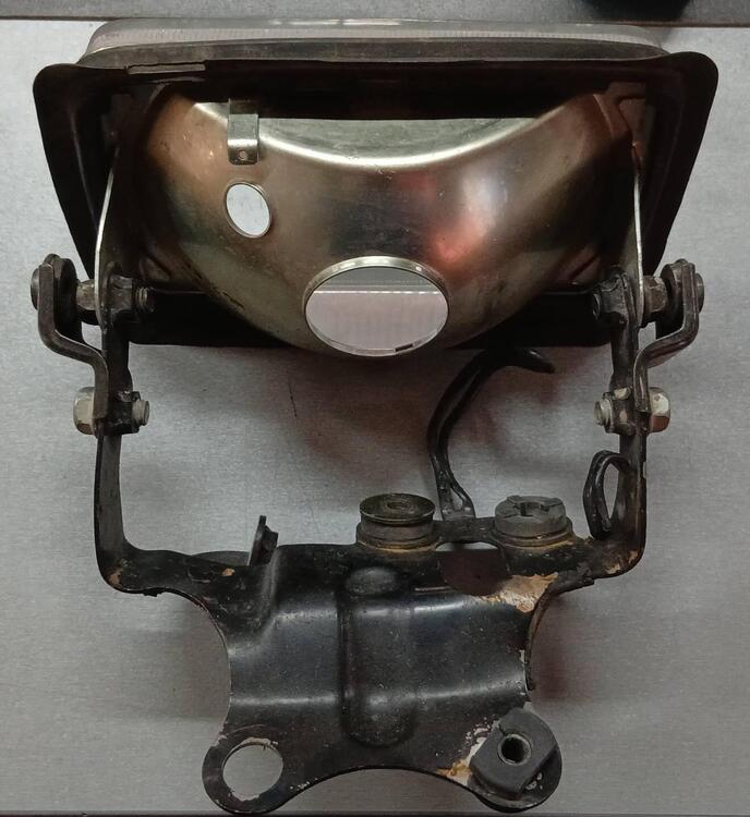 33100KL4611-61310MN1641 Faro più staffa XR250-600 Honda (2)