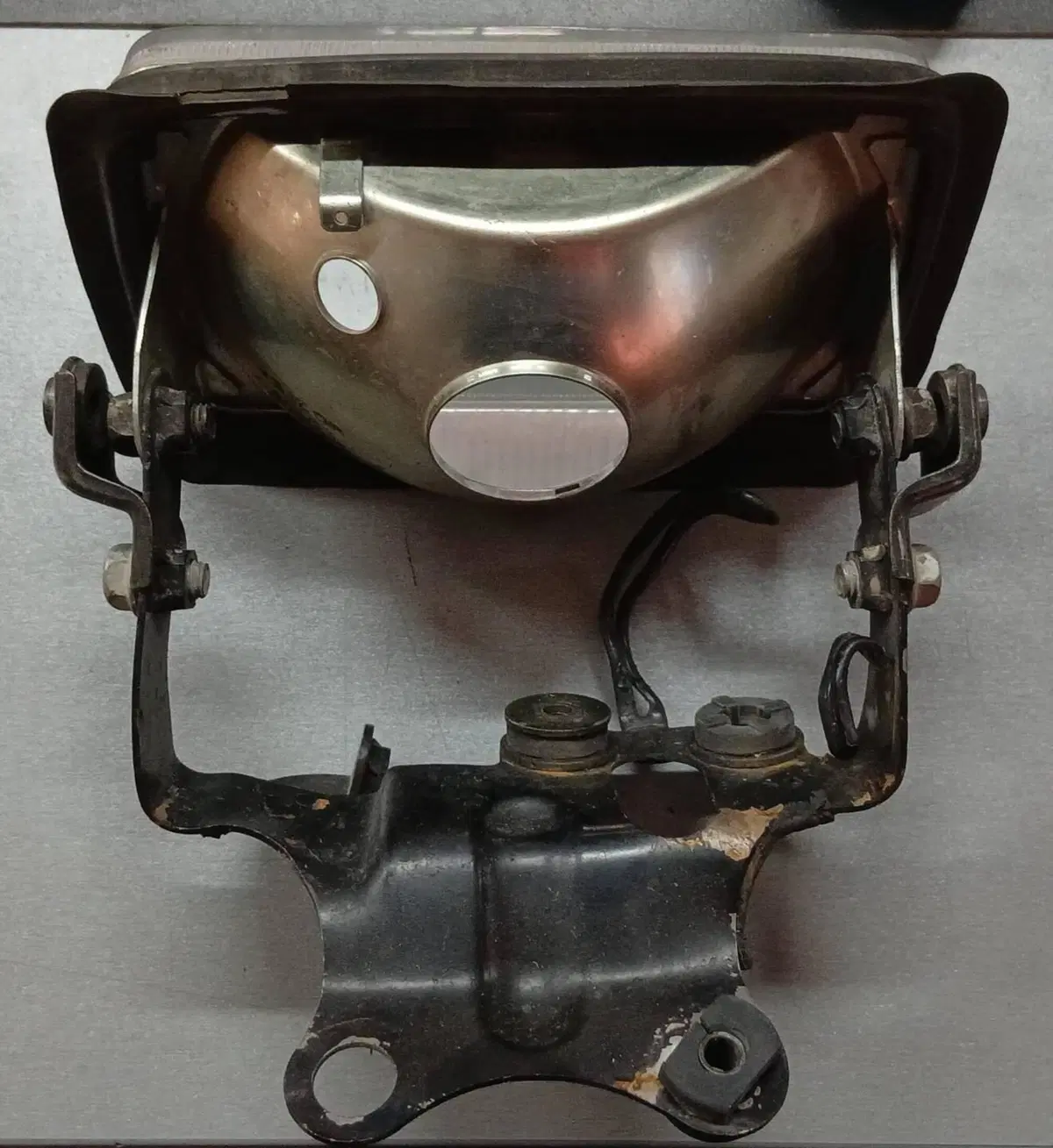 33100KL4611-61310MN1641 Faro più staffa XR250-600 Honda (2)