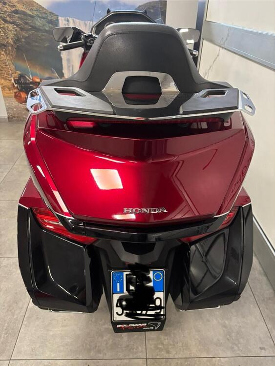 Honda GL 1800 Gold Wing Tour DTC (2018 - 20) (4)