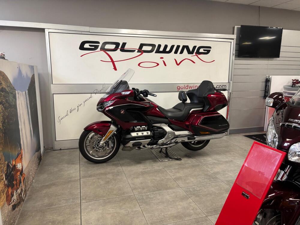 Honda GL 1800 Gold Wing Tour DTC (2018 - 20) (5)
