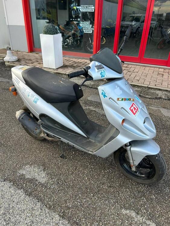 Malaguti F12 Phantom 50 R Air Cooled (2008 -10) (2)