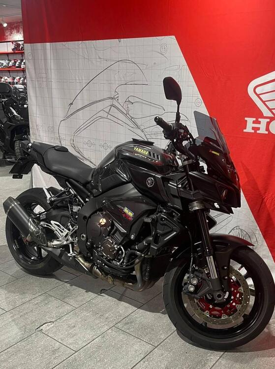 Yamaha MT-10 (2017 - 20) (2)