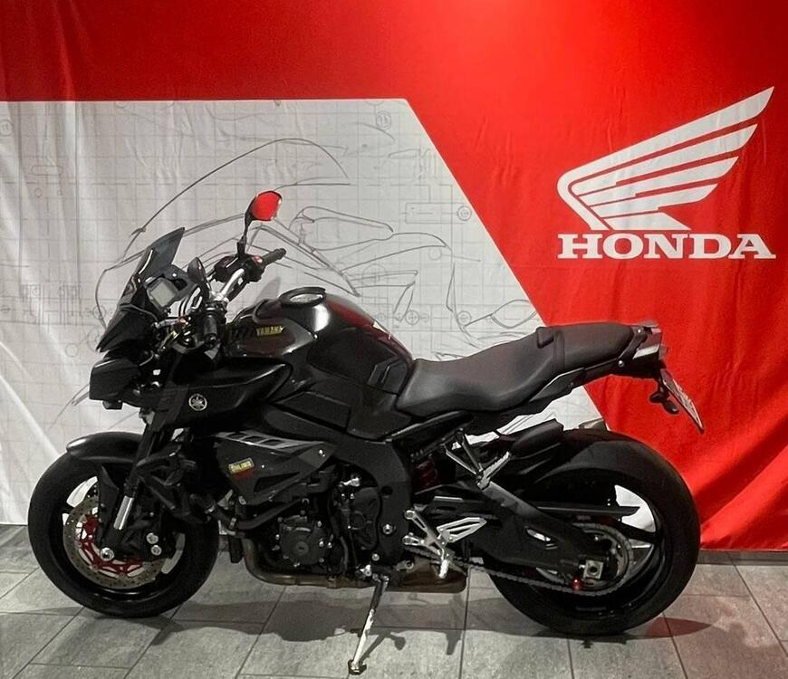 Yamaha MT-10 (2017 - 20) (3)