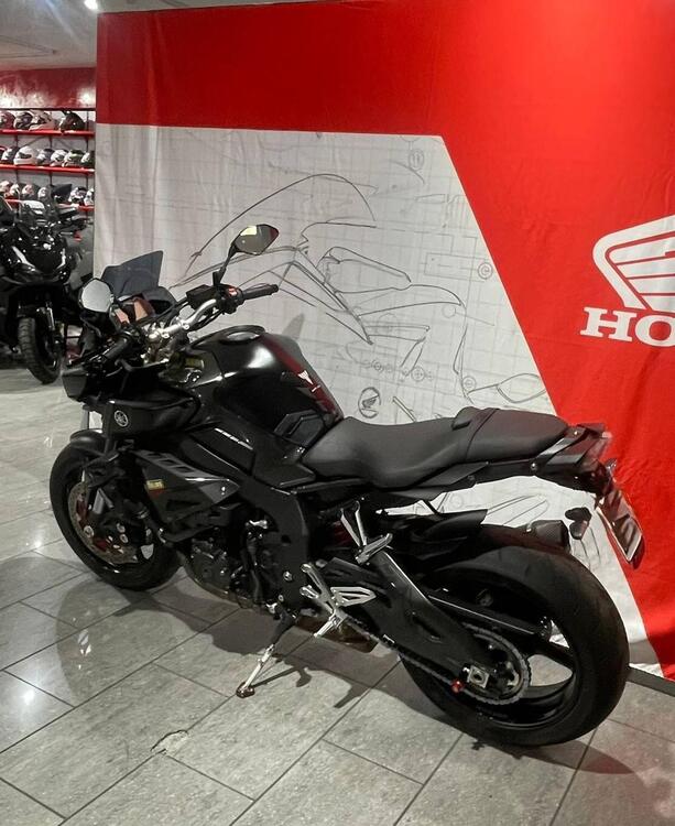 Yamaha MT-10 (2017 - 20) (5)