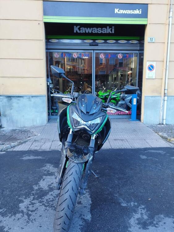 Kawasaki Z 300 ABS (2015 - 16) (4)