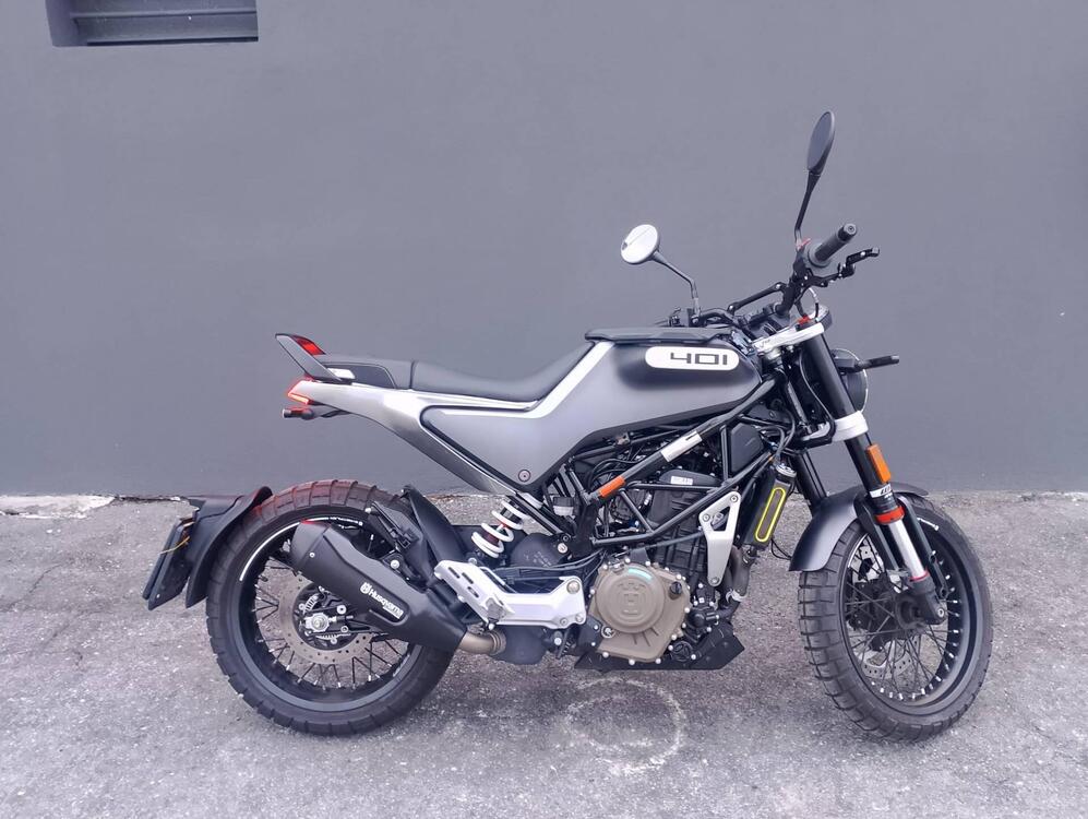 Husqvarna Svartpilen 401 (2021 - 23)