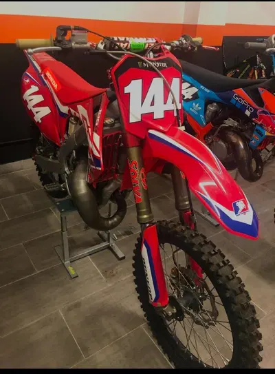 Honda CR 125 R (1990 - 99) usata