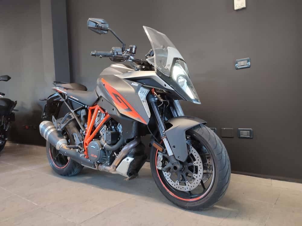 KTM 1290 Super Duke GT ABS (2016 - 18) (3)