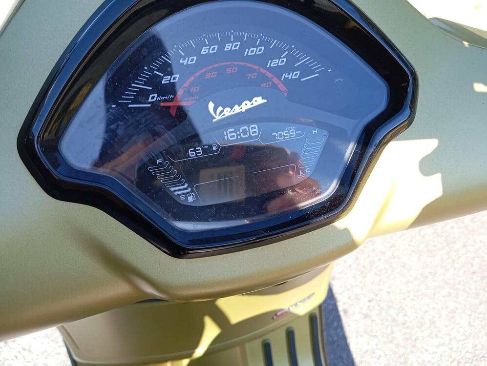 Vespa GTS 300 Super Sport (2023 - 24) (5)