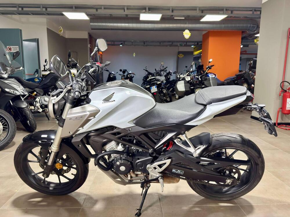 Honda CB 125 R (2018 - 20) (4)