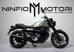 Moto Guzzi V7 Stone (2021 - 24) usata
