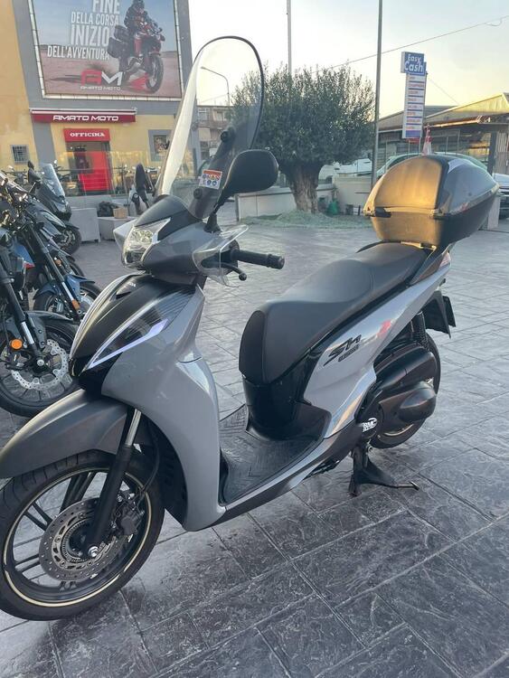 Honda SH 300 i ABS (2016 - 20) (4)
