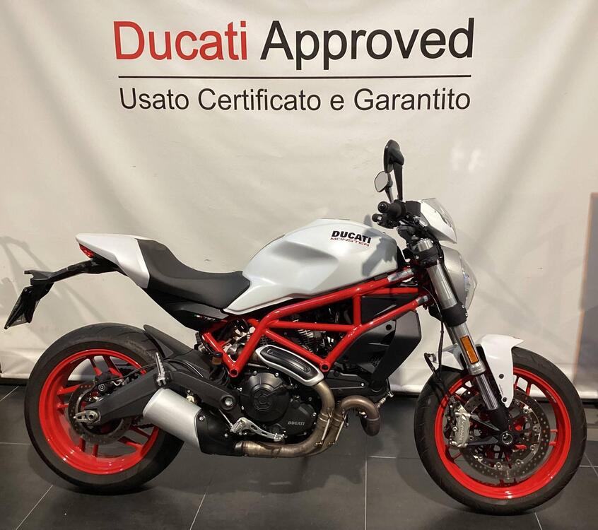 Ducati Monster 797 Plus (2019)